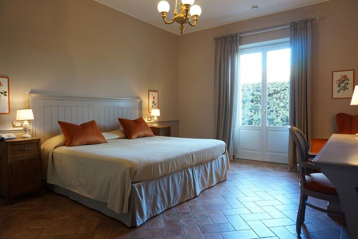 Room 15 of 56