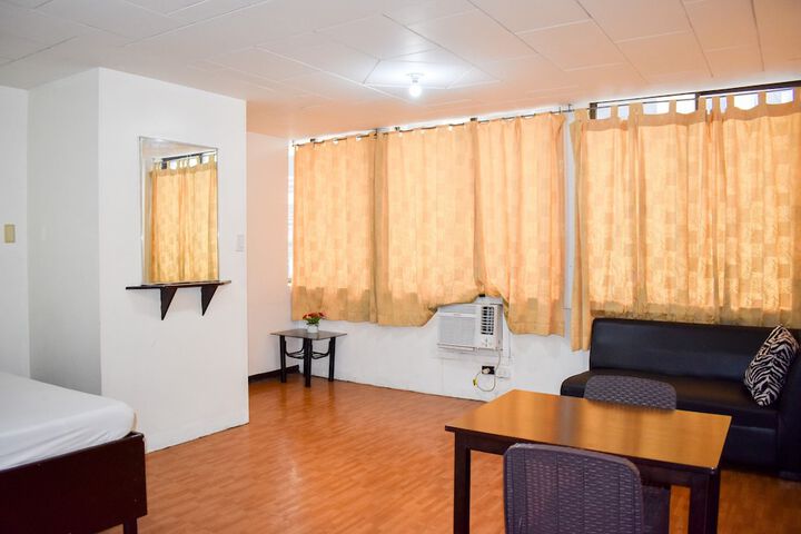 Room 4 of 46