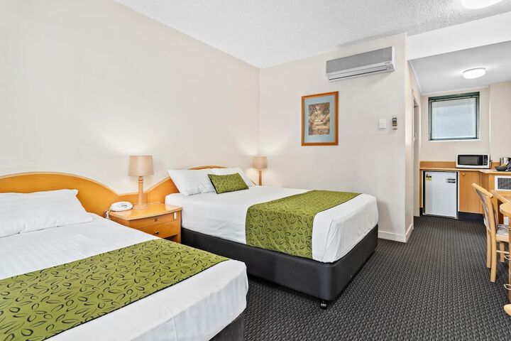 Room 14 of 35