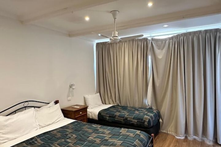 Room 12 of 43