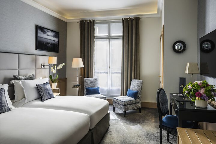 Room 15 of 73