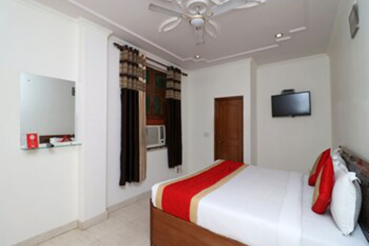 Room 20 of 23