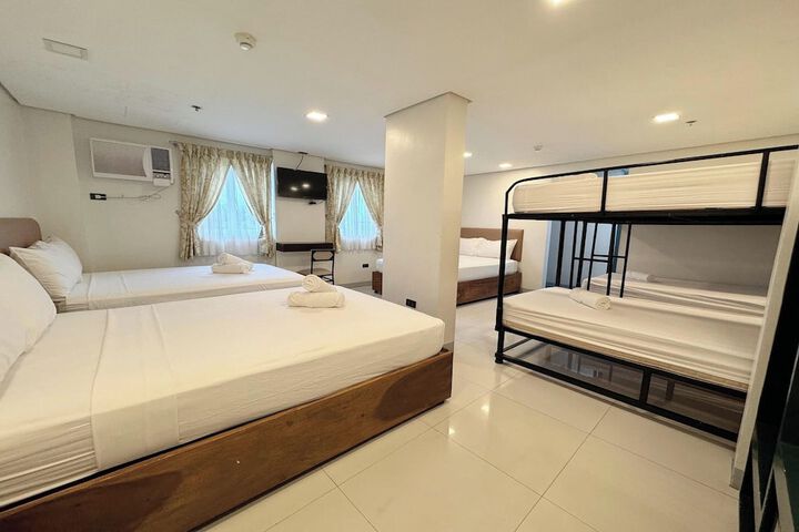 Room 15 of 41