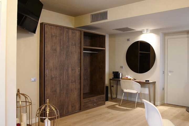 Room 45 of 88