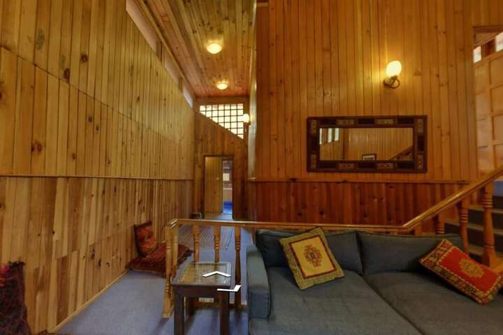 Room 34 of 55
