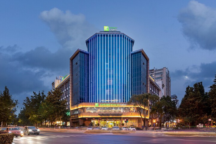 Hotel 42 of 56