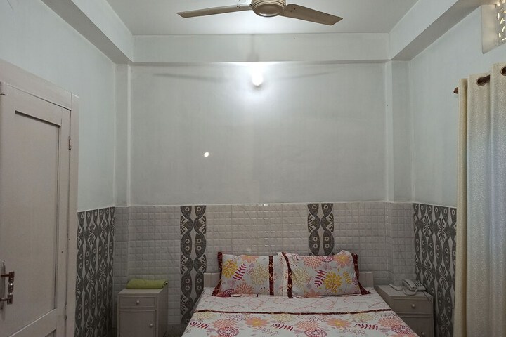 Room 34 of 56