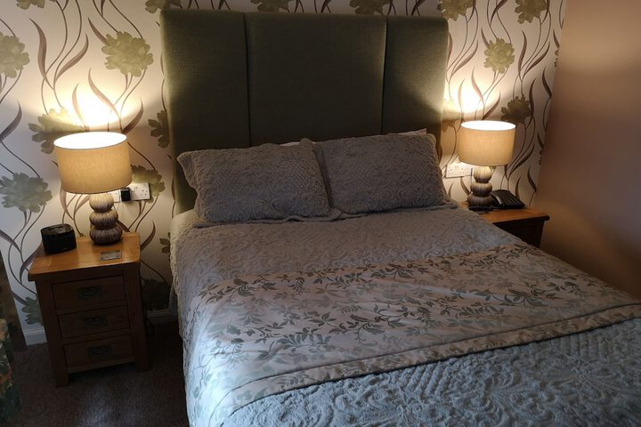 Room 9 of 24