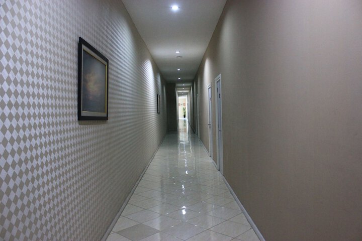 Business Center 67 of 84