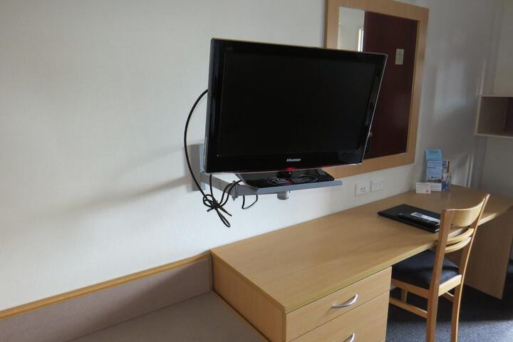 Room 8 of 56