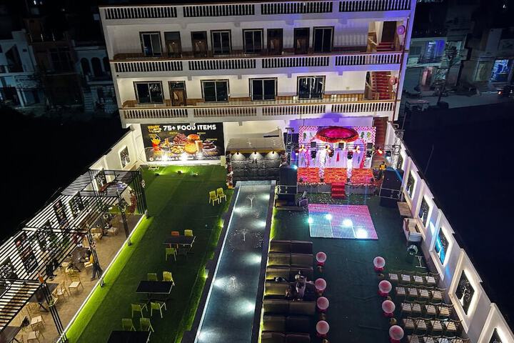 Hotel 13 of 13