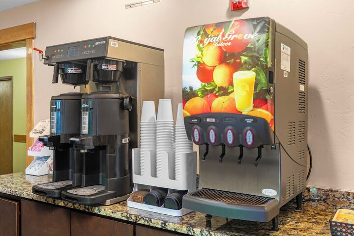 Breakfast/Coffee Service 41 of 52