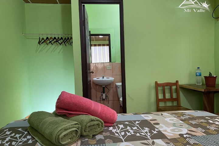 Room 13 of 42
