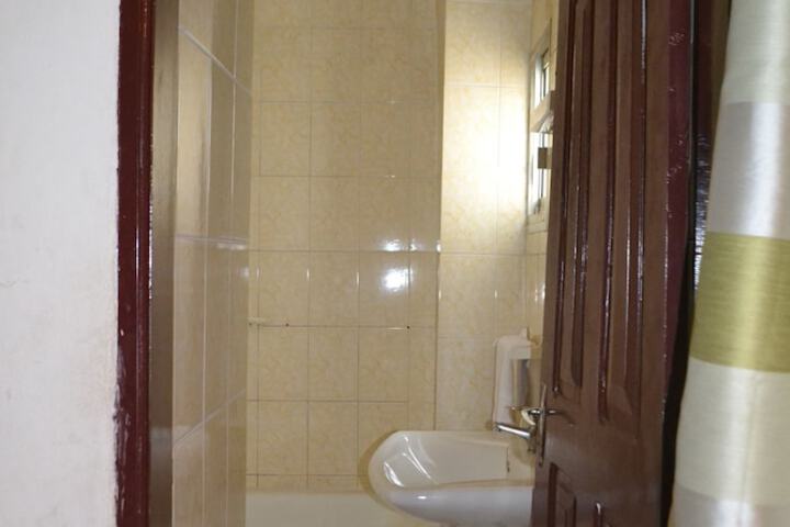 Room 8 of 15