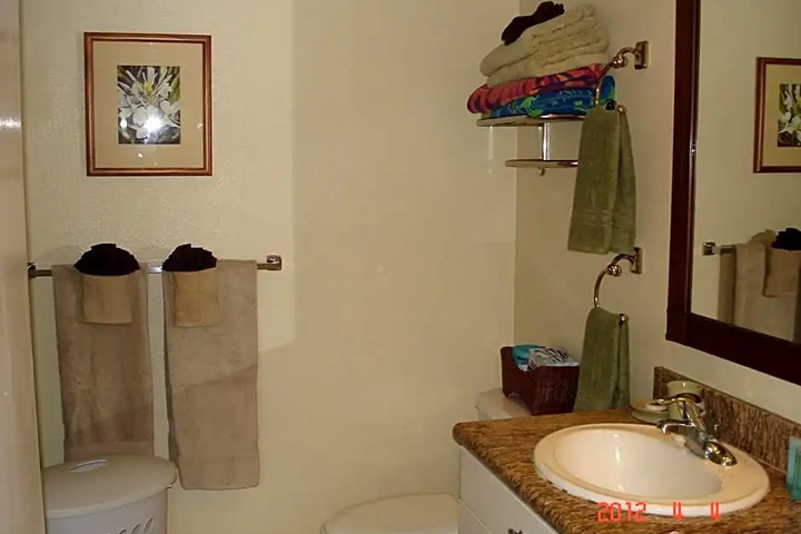 Room 7 of 14