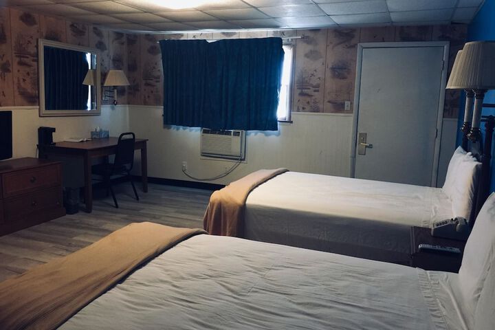 Room 3 of 19
