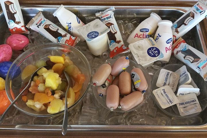Breakfast meal
