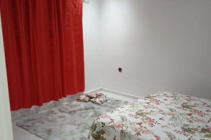 Room 9 of 9