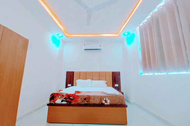 Room 14 of 41