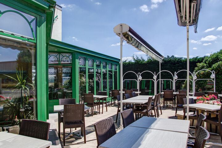 Terrace/Patio 42 of 42