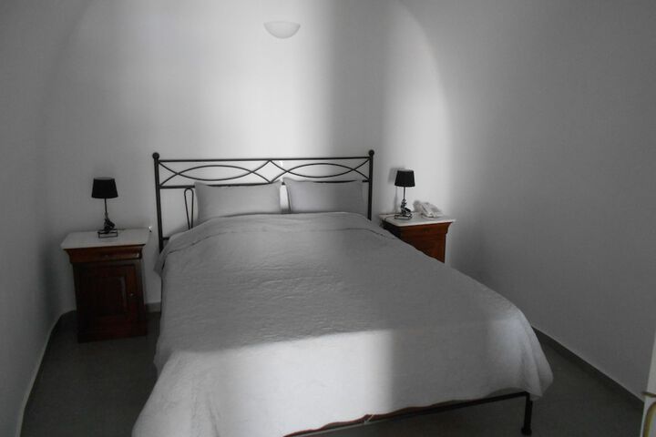 Room 4 of 70