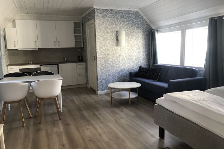 Room 9 of 86