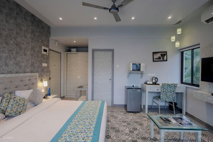 Room 5 of 34