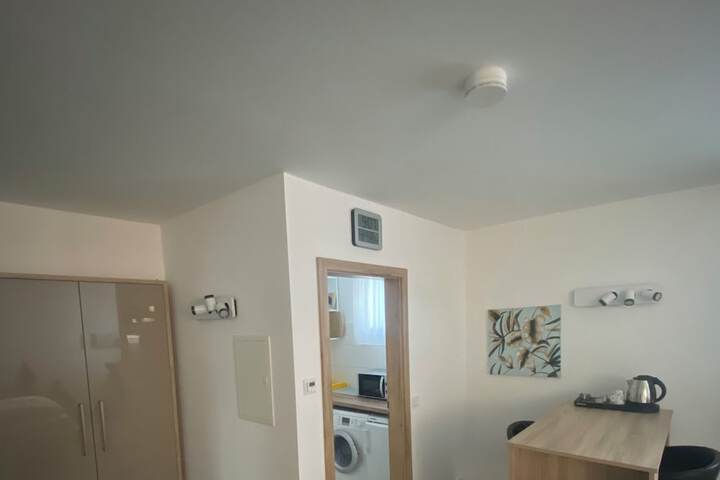 Room 49 of 110