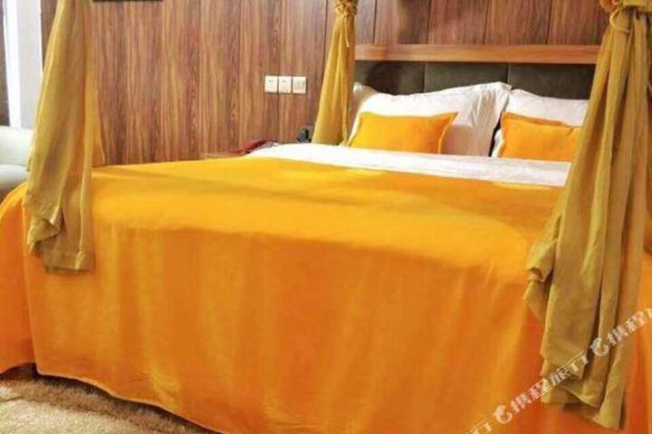 Chengdu Chongning Image Hotel