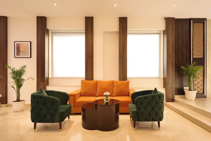 Guest Lobby