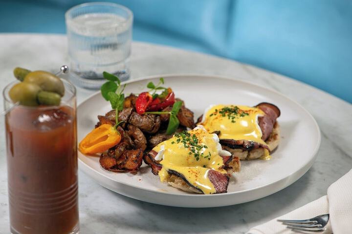 Breakfast meal