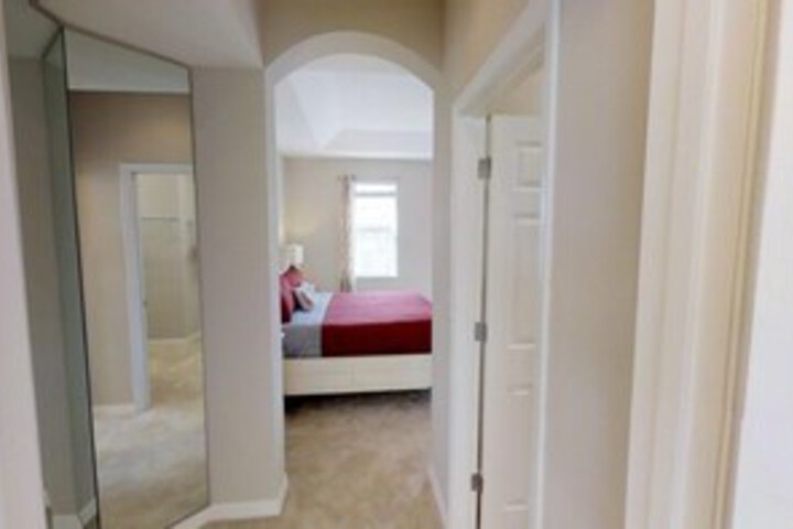 Room 32 of 51