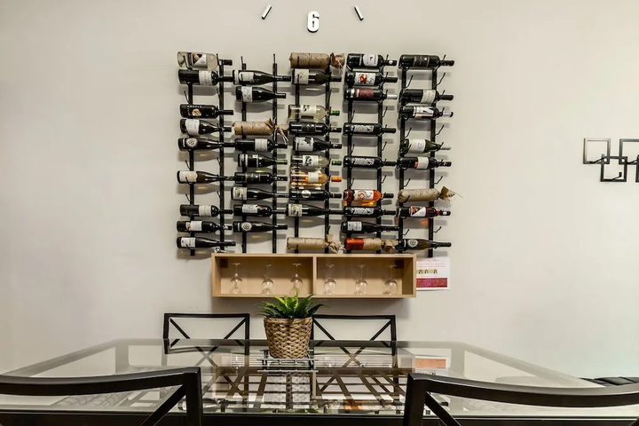 Dining 14 of 15