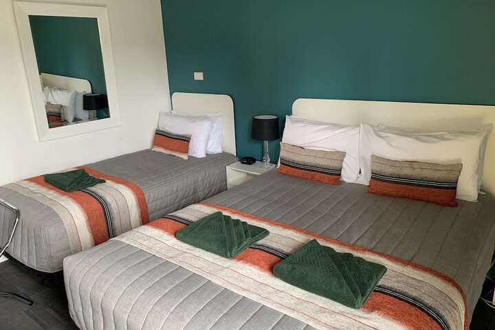 Room 8 of 36