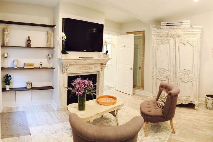 Room 42 of 46
