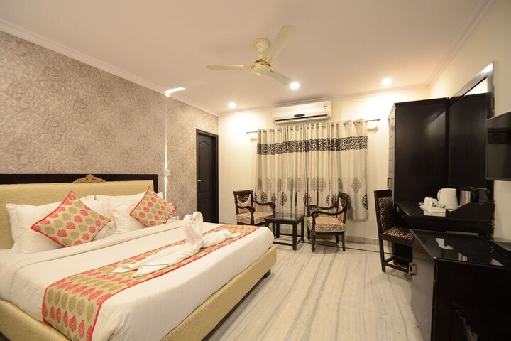Room 20 of 31