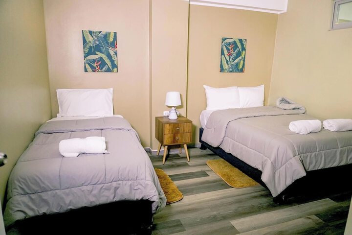 Room 14 of 214