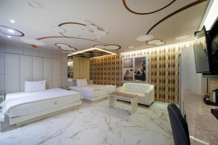 Khan Motel Yangsan