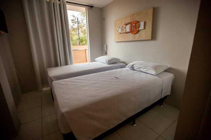 Room 4 of 31