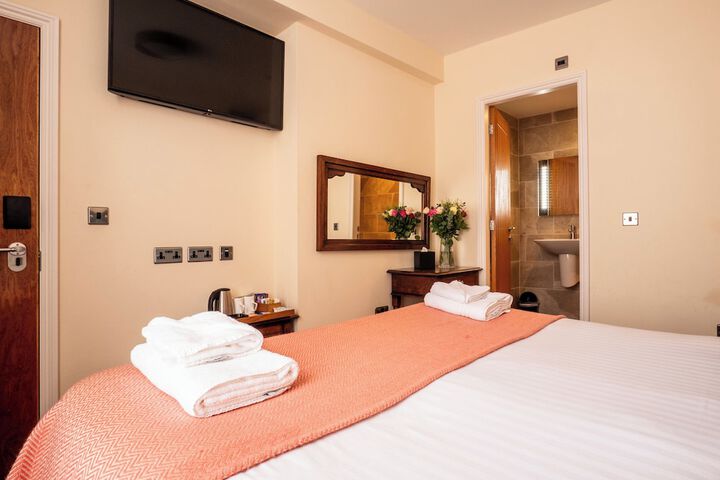 Room 74 of 257