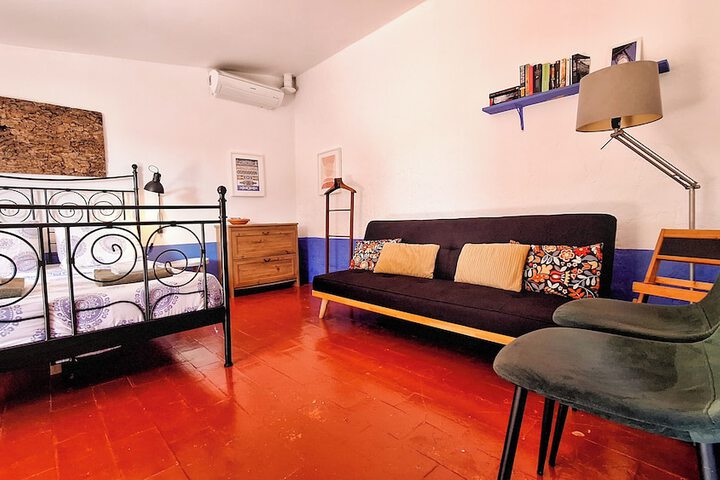 Room 48 of 121