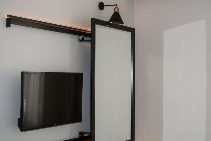 Room 8 of 46