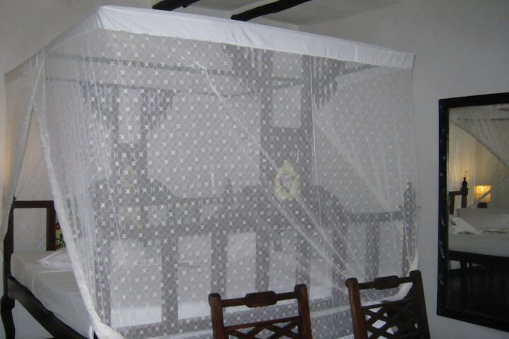 Room 8 of 63