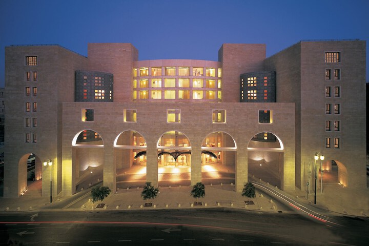Hotel 74 of 82