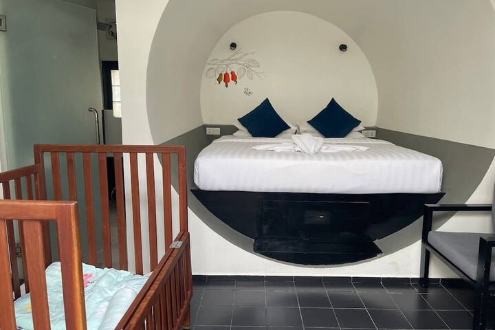 Room 21 of 131