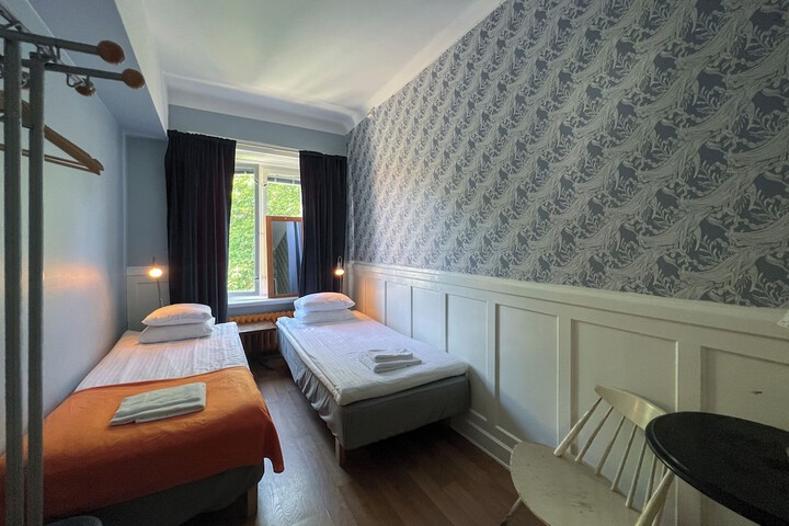 Room 47 of 87