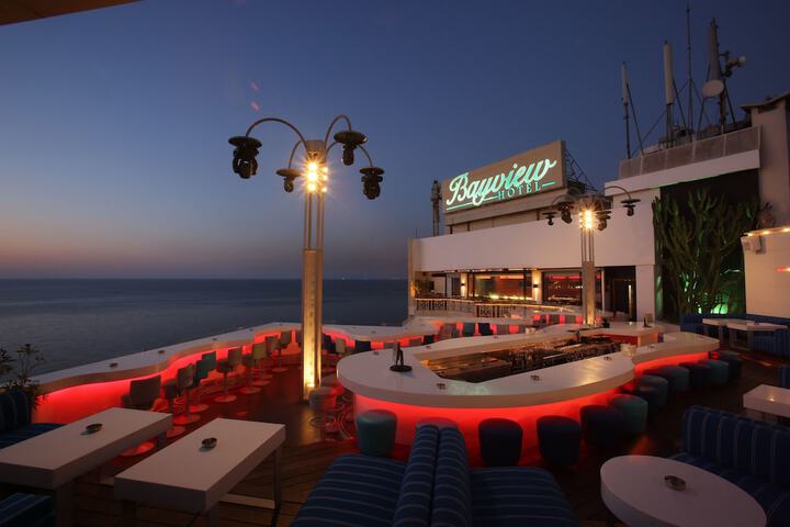Lounge 69 of 81