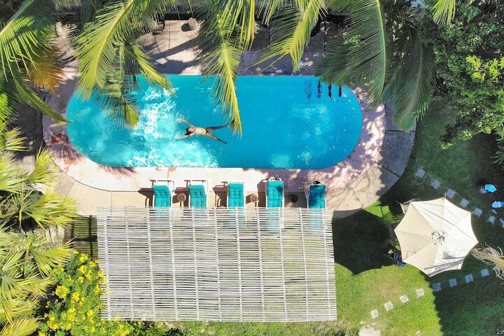 Pool Hotel