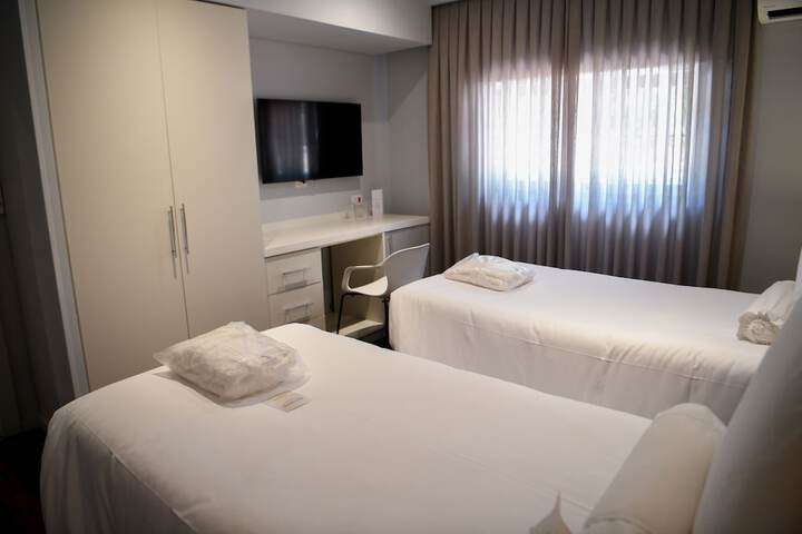 Room 12 of 149