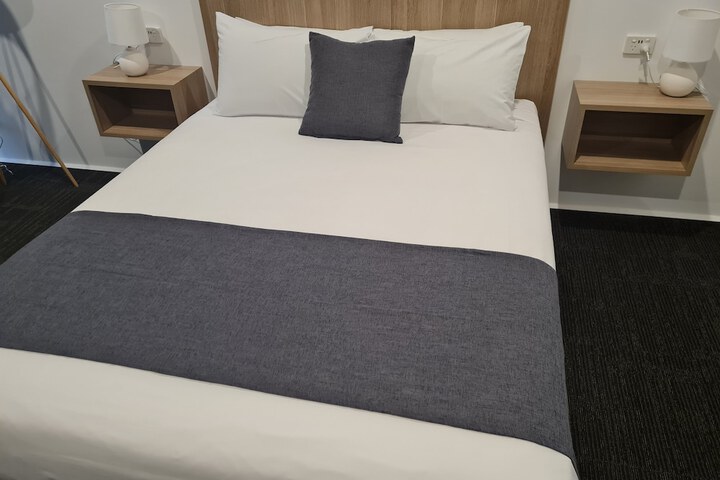 Room 13 of 31
